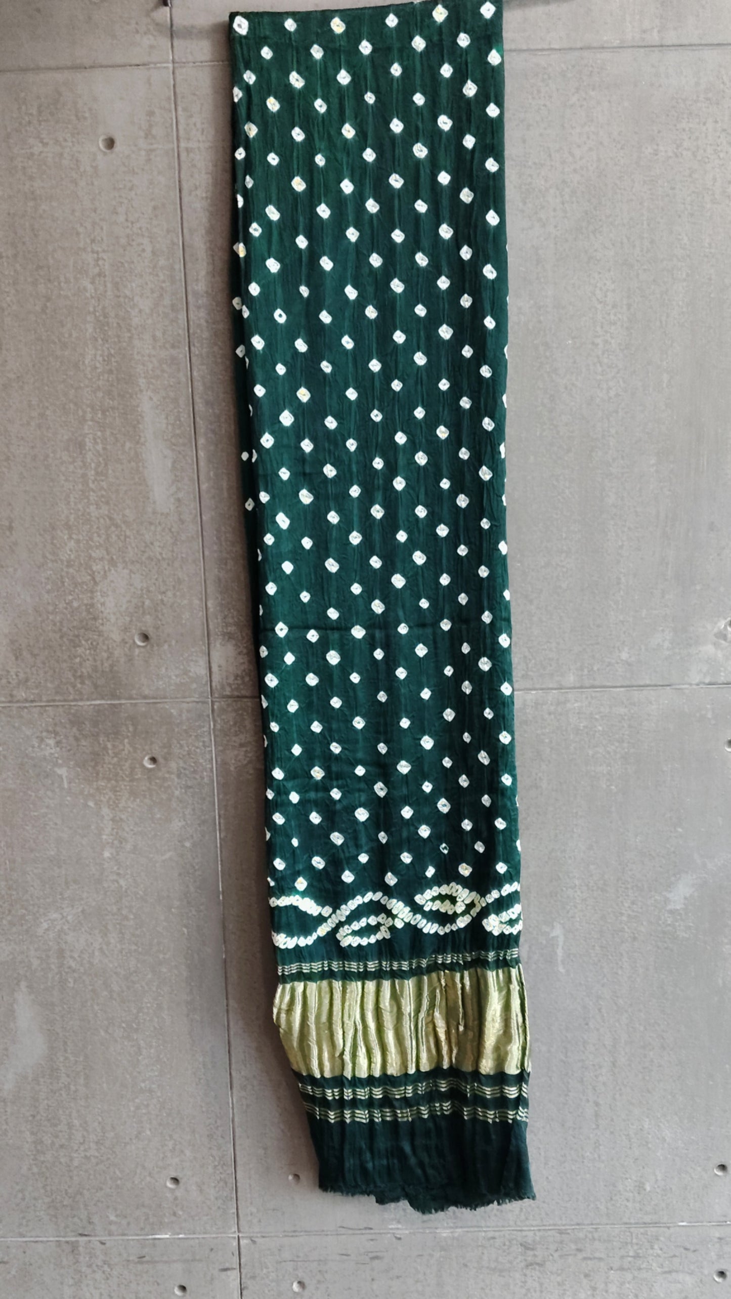 Dark Green bandhej Dupatta - Tiasha 