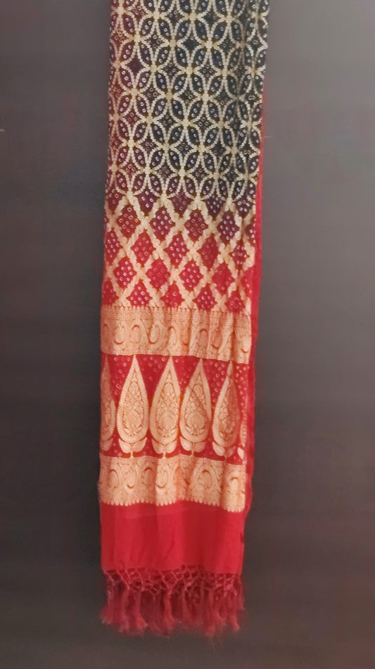 Red and black ombre Banarasi Bandhej Dupatta In Pure Georgette - Tiasha 